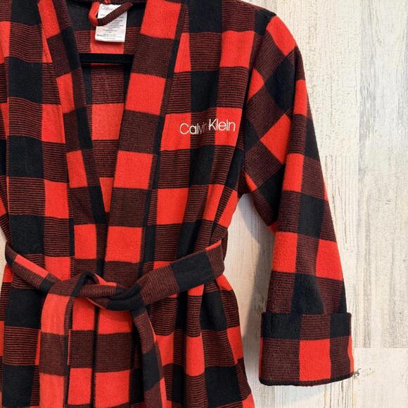 Calvin Klein Unisex 6/6X Buffalo Plaid Robe Red Black Tie Waist Cozy Lounge - Picture 5 of 7